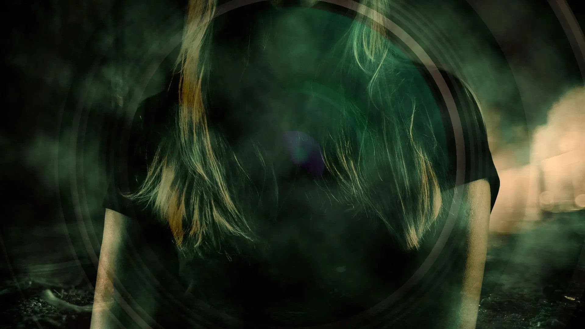 Sarah - La ragazza di Avetrana backdrop